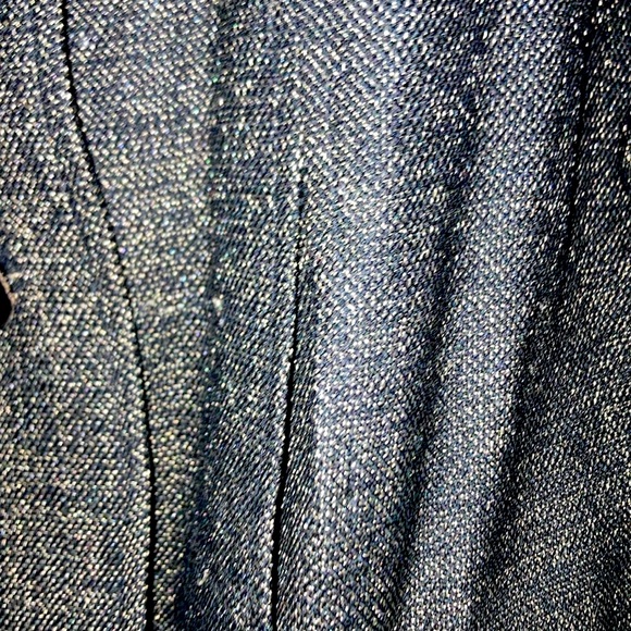 Mixed blend cotton with 100% Polyester Lining with 3 decorative buttons - Picture 3 of 3